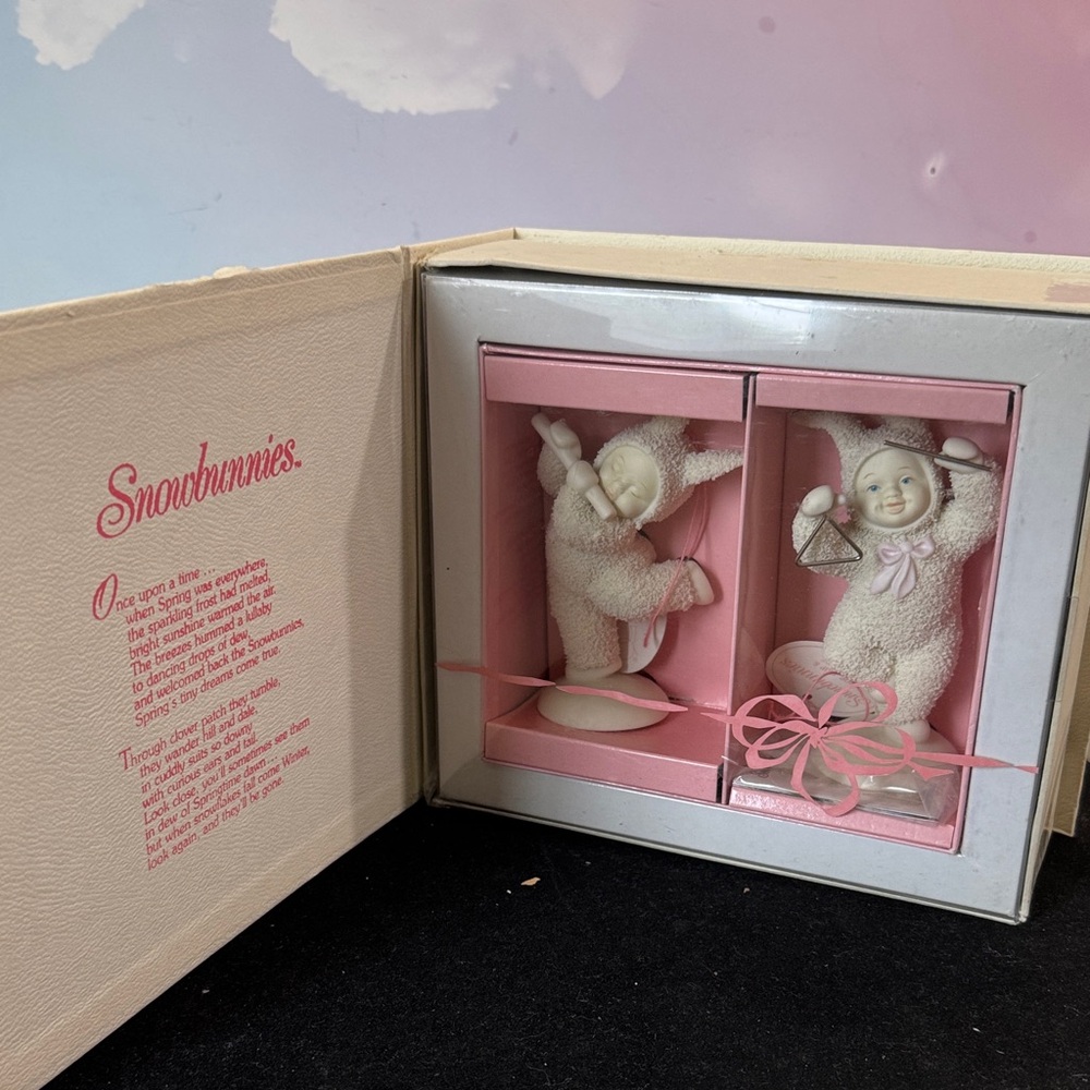 Vintage Snowbunnies Figurine Set hop skip, and melody set. Department 56. 1990’s